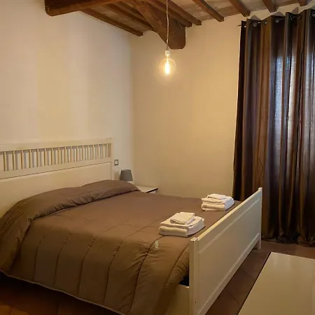 Affittacamere “ La Casa Di Claretta” Appartamento Foligno