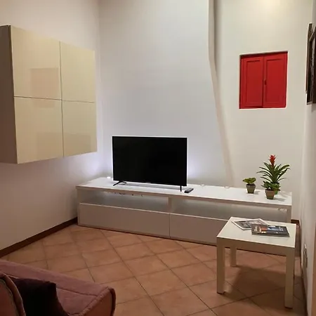 Affittacamere “ La Casa Di Claretta” Appartamento