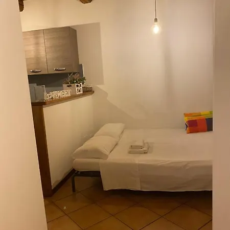 Affittacamere “ La Casa Di Claretta”